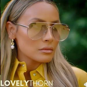 Limited no longer available Quay x Desi high key rimless brown/taupe sunnies 😎